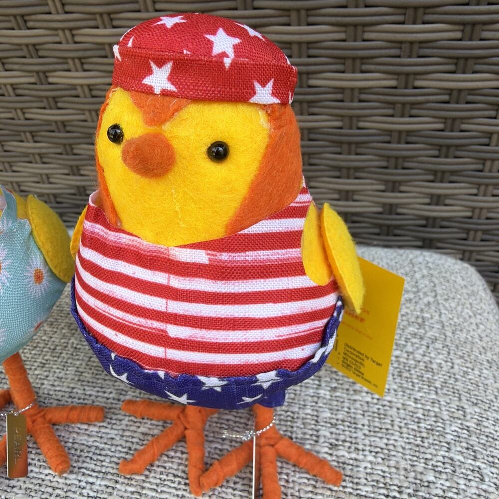 Lot of 2 Target Sun Squad Featherly Friends Pearl and Drummer Birds Summer 2022 - Picture 2 of 16
